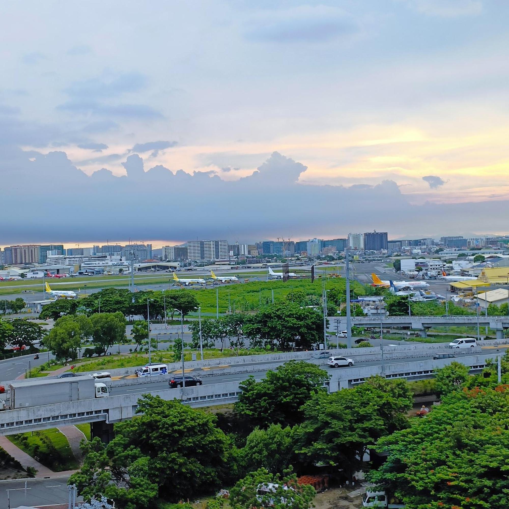1Br And Studio Condo Unit @ 150 Newport Near Naia 3 Manila Exterior foto